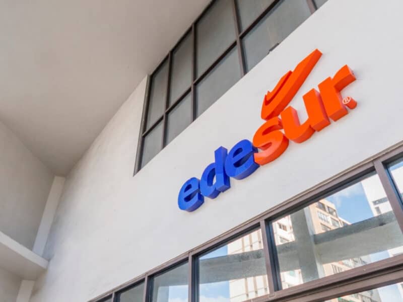 EDESUR informa repuso servicio energético a miles de clientes afectados por falla esta madrugada
