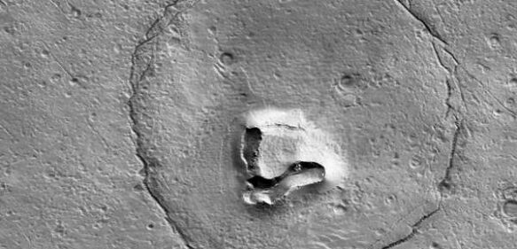 Científicos explican la curiosa foto de un “oso” en la superficie de Marte