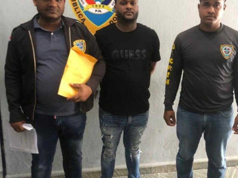 Arrestan en San Juan miembro del Ejército acusado de herir mujer en Barahona por roce