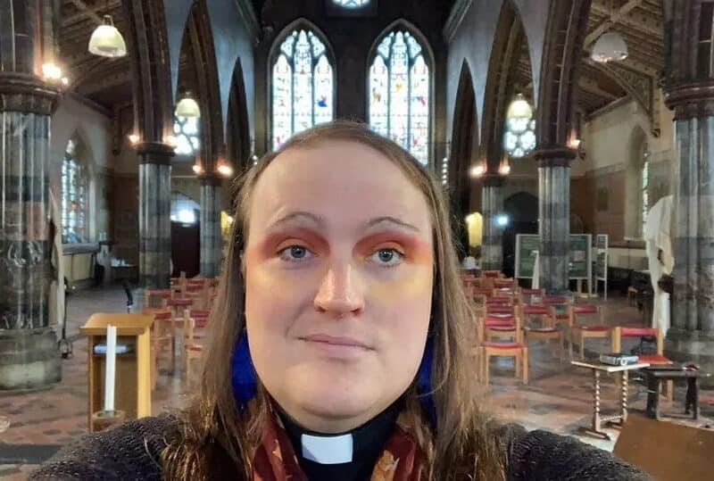 Bingo Allison, primer sacerdote no binario en la iglesia de Inglaterra
