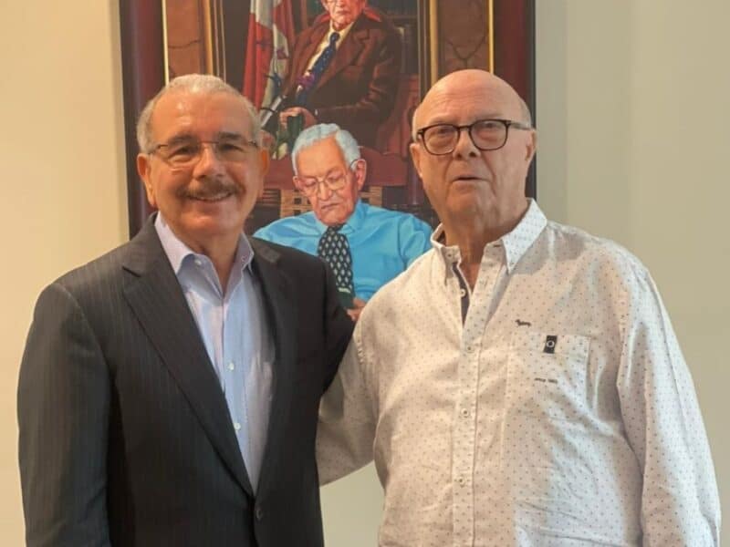 Con motivo del Año Nuevo, Hipólito Mejía y Danilo Medina se reúnen 