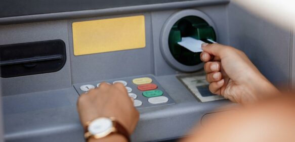 ABA: Red de cajeros automáticos bancarios concentra 3,114 unidades en todo el país