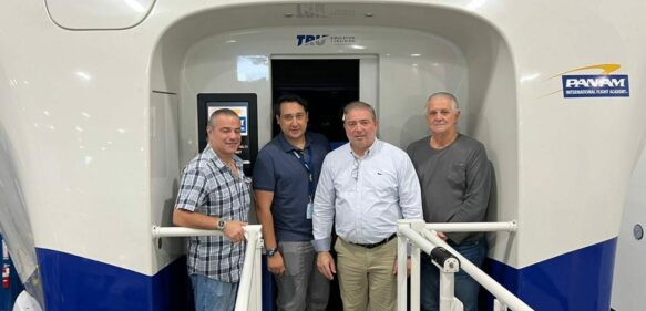 Autoridades del IDAC supervisan en Miami entrenamiento de tripulantes del nuevo Airbus 320 de Sky Cana