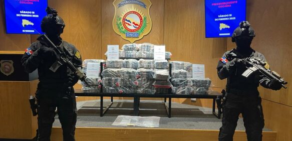 DNCD ocupa 227 paquetes de cocaína en costa de San Cristóbal