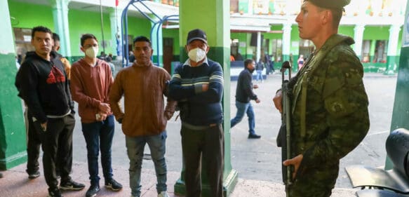 Refuerzan seguridad de comicios locales de Ecuador por asesinato de candidato