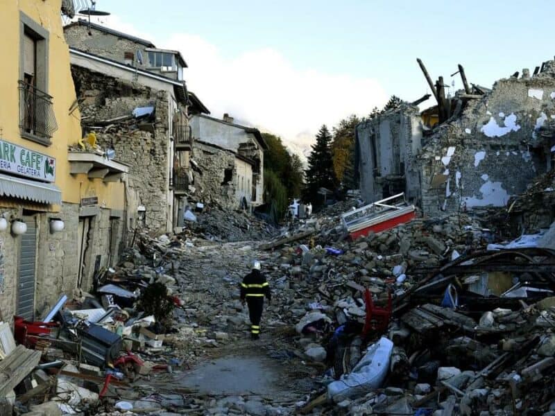 Un sismo de magnitud 5,4 sacude el sur de Italia