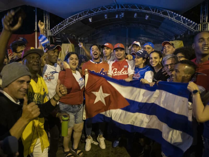 Equipo cubano regresa a la isla tras eliminación del Clásico