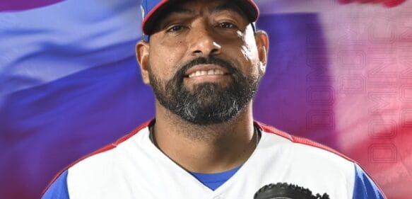 César Valdez se une al equipo dominicano para el Clásico Mundial de béisbol