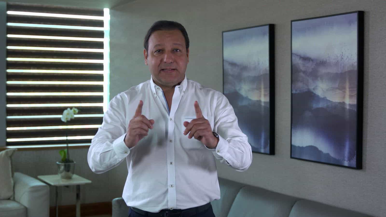 (Video) Abel Martínez asegura crisis en Pasaportes es una muestra más de incapacidad