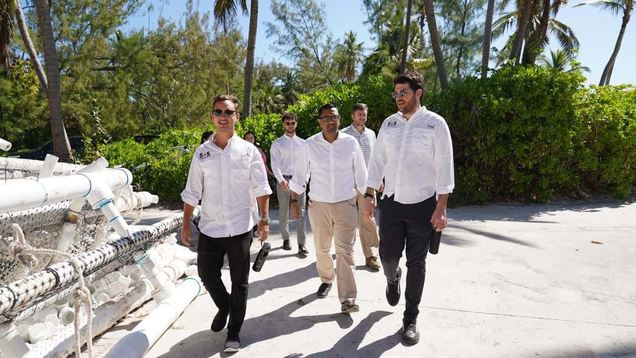 Embajada Británica en RD visita Punta Cana para conocer tecnologías de saneamiento ambiental que fomentan creación de empleos
