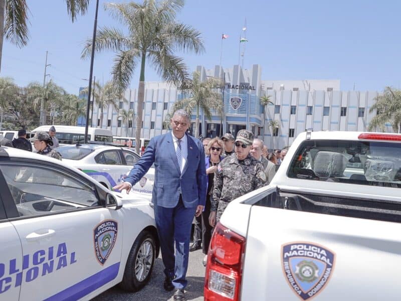 Ministerio de Interior entrega 30 vehículos a la Policía para enfrentar inseguridad ciudadana y crimen organizado