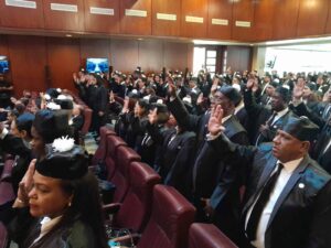 Pleno de la SCJ juramenta a 3,474 nuevos profesionales del derecho