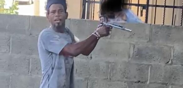 Apresan a “Monchi Hierro” por vídeo colgado en redes donde dispara arma de fuego en presencia de menores