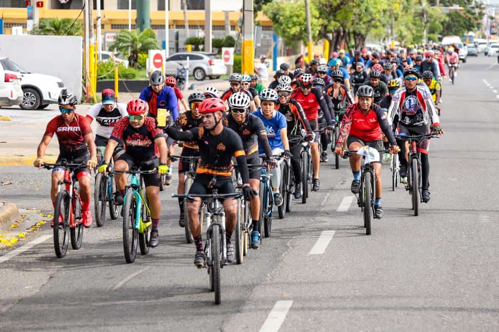 El Gran Santo Domingo se mueve en pedales por el “Día Mundial de la Bicicleta”
