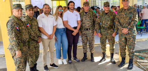 Fundación Raymond Rodríguez y Ejército RD realizan amplia jornada de salud gratuita en Santiago y Licey al Medio
