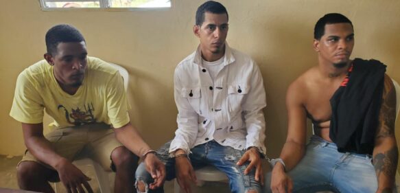 PN apresa 3 personas que trataron de secuestrar hombre que cobró RD$200 mil pesos para llevarlos a Puerto Rico