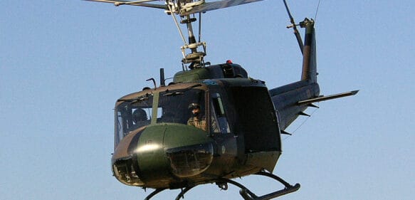 Helicóptero en que se desplazaba la vicepresidenta Raquel Peña aterriza por precaución