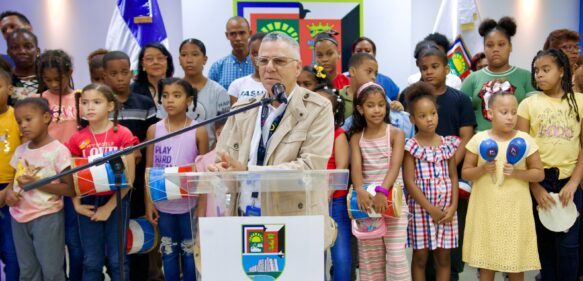 Alcalde Manuel Jiménez anuncia la puesta en funcionamiento de otras dos escuelas laborales en SDE