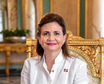 Vicepresidenta de la República Raquel Peña.