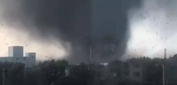 Tornado causa dos muertos y 15 heridos en China