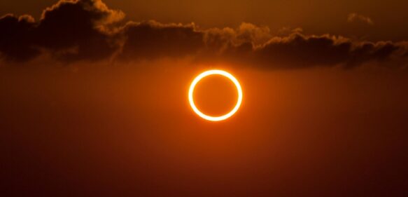 Mirar eclipse sin protección puede causar daños, advierte Sociedad Oftalmología