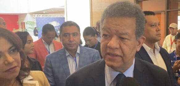 Leonel Fernández “En lugar de invertir en campañas de prevención”, el gobierno promueve a Abinader