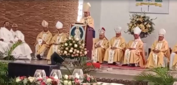 Héctor Rafael Rodríguez fue consagrado este sábado como arzobispo de Santiago