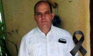 Sepultan candidato alcalde de FP que murió tras tomar una sustancia química luego de perder elecciones