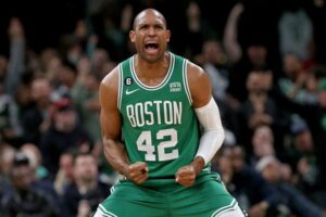 Al Horford imparte clínica de baloncesto a niños de La Romana junto al dirigente de los Celtics Joe Mazzulla