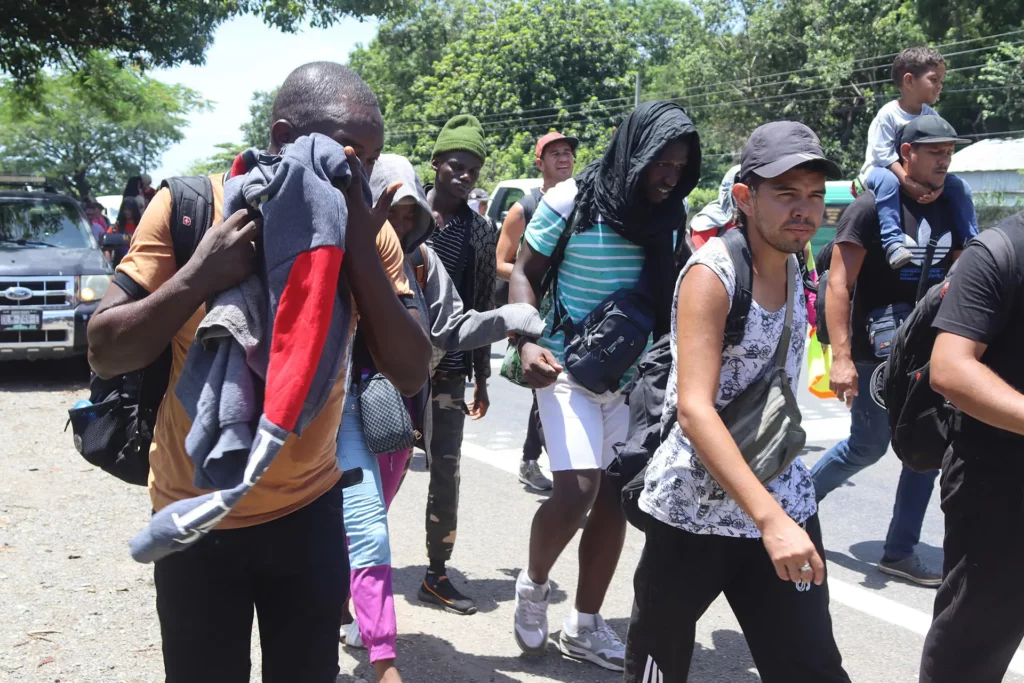 Estados Unidos reanuda permisos humanitarios para cubanos, haitianos y venezolanos