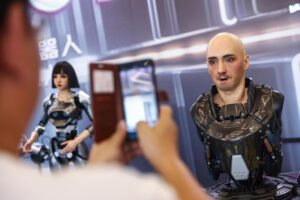 Robots humanoides, los protagonistas de la Conferencia Mundial de Robótica 