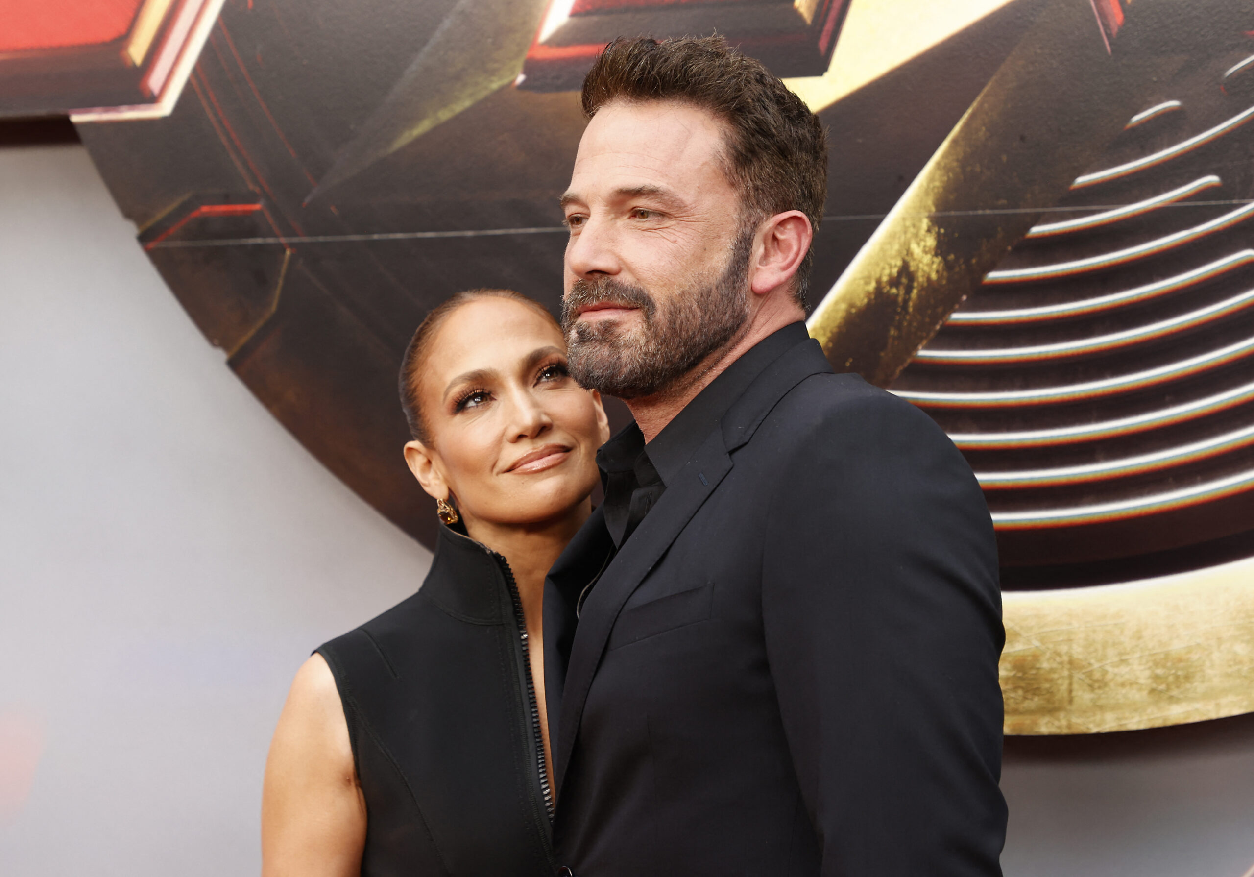 Jennifer Lopez pide el divorcio de Ben Affleck, según medios de EE. UU.