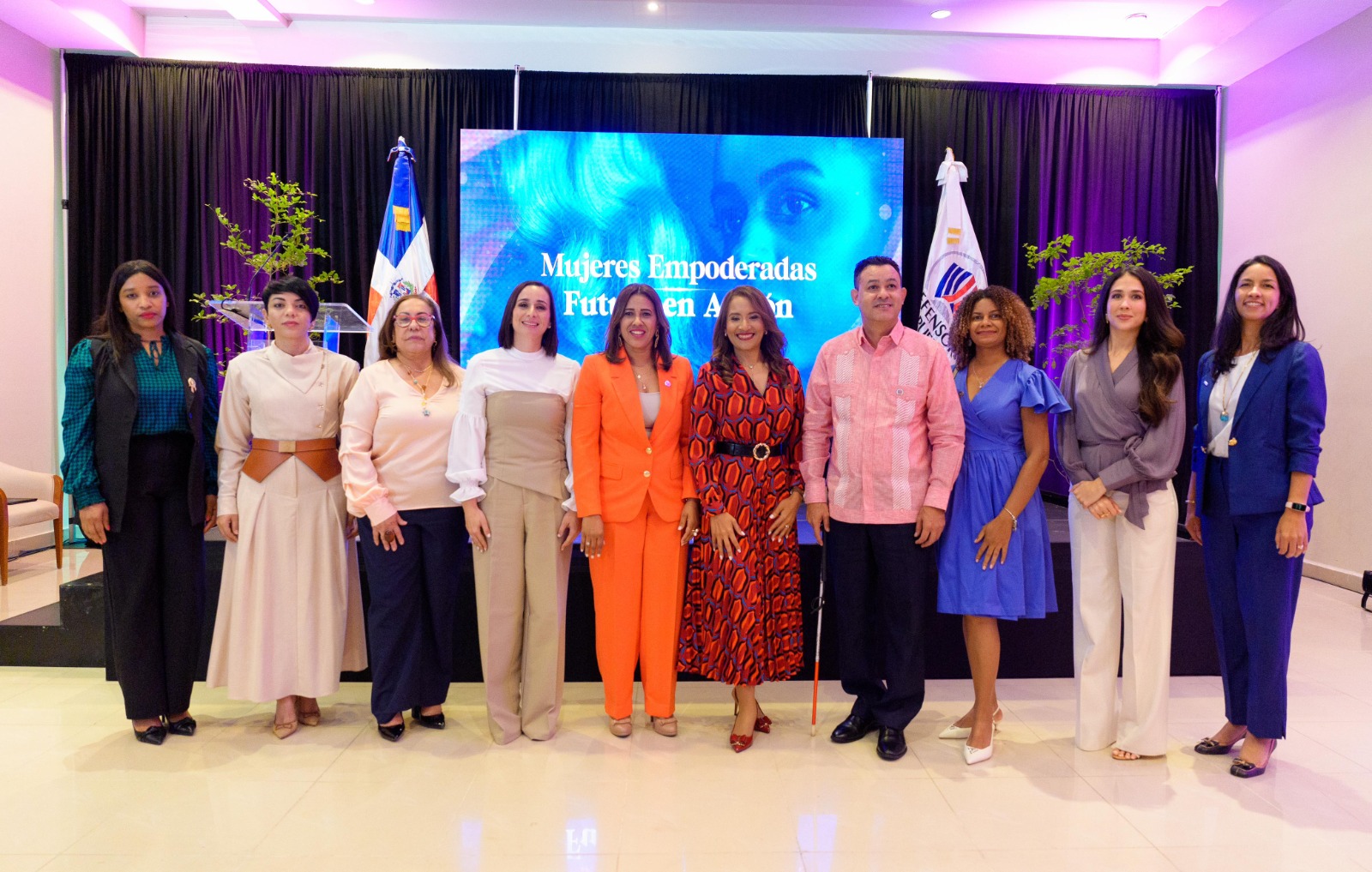 Defensor del Pueblo promueve participación de las mujeres