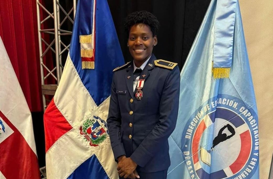 Marileidy Paulino es ascendida a Primer Teniente de la Fuerza Aérea