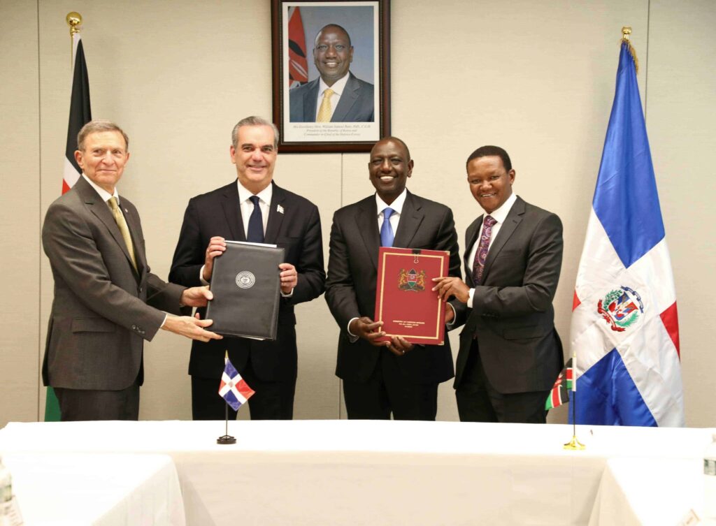 abinader y el presidente de kenia william ruto