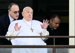 Fisioterapia y trabajo en la recuperación del papa Francisco