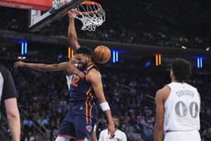Thunder y Cavs mantienen pulso, Butler pierde en Miami entre abucheos, Towns hace historia en Knicks