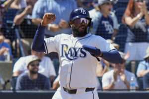 Junior Caminero anota y remolca en triunfo de los Rays sobre Colorado
