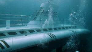 Se hundió un submarino con 45 turistas a bordo en el mar Rojo
