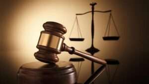 Tribunal condena a dos estafadores a 7 y 3 años de prisión por más de 283 millones