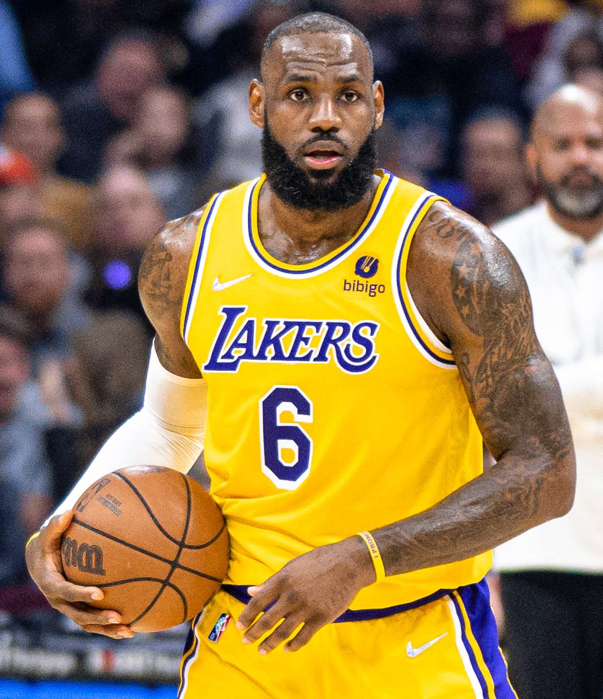 La edad no es un impedimento para que Lebron James siga haciendo historia en la NBA