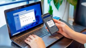 Publicar número de teléfono en redes sociales abre la puerta a fraudes