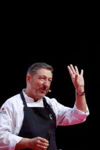 Chef Joan Roca: "Lo único que puede salvar el futuro es que los niños empiecen a cocinar"