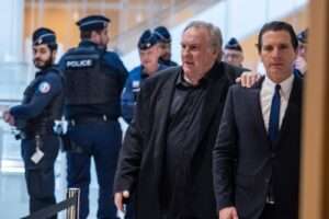 Depardieu niega las acusaciones de agresión sexual y asegura que no es un "sobón"