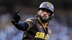 Rimas Sports firma a Fernando Tatis Jr