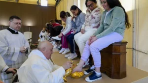 Papa Francisco admite que vive Semana Santa convaleciente: ‘Lo vivo como puedo’