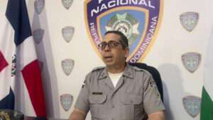 La Policía Nacional busca de manera activa un joven sospechoso de la muerte de su madre
