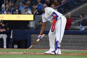 Guerrero conecta HR y Azulejos arruinan regreso de Strider con victoria 3-1 ante Bravos