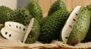La fruta con alto poder antioxidante y antibacteriano que ayuda a prevenir enfermedades crónicas e infecciones