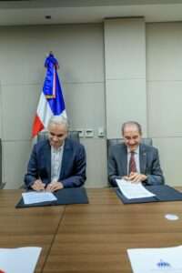 MINERD y MESCyT firman resolución que elimina trámites físicos y valida certificados digitales